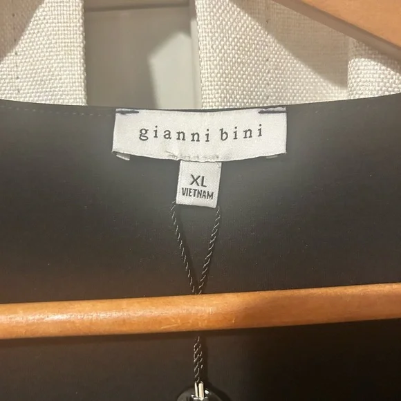 Gianni Bini XL Black Ruched Long Sleeve with Tie Front Bodycon Dress - Picture 4 of 8